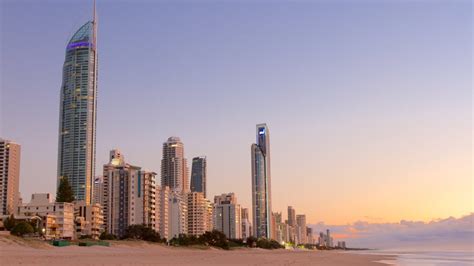 wotif versace surfers paradise|Surfers Paradise Travel Guide .